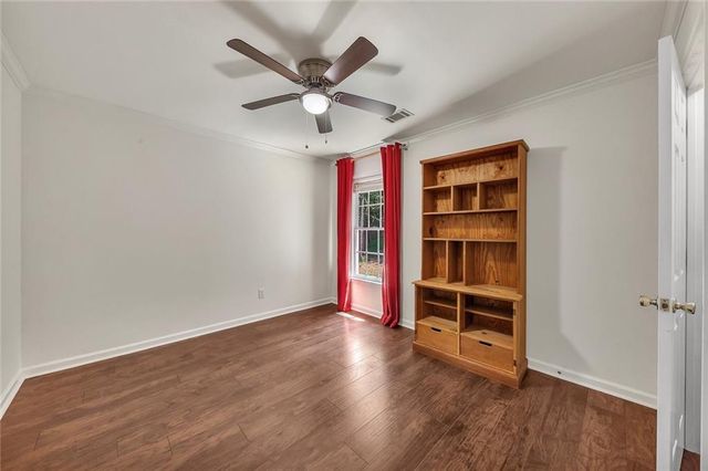 9745 Laguna Place, Gainesville, GA 30506