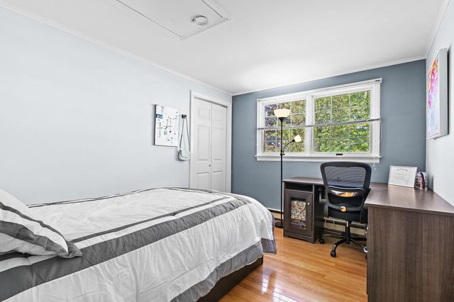 3 Young St, Lexington, MA 02420