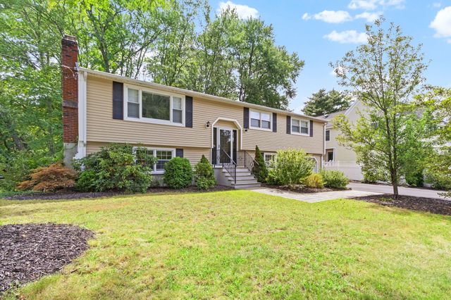 3 Young St, Lexington, MA 02420