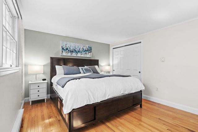 3 Young St, Lexington, MA 02420