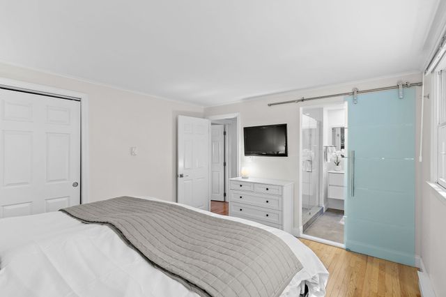 3 Young St, Lexington, MA 02420