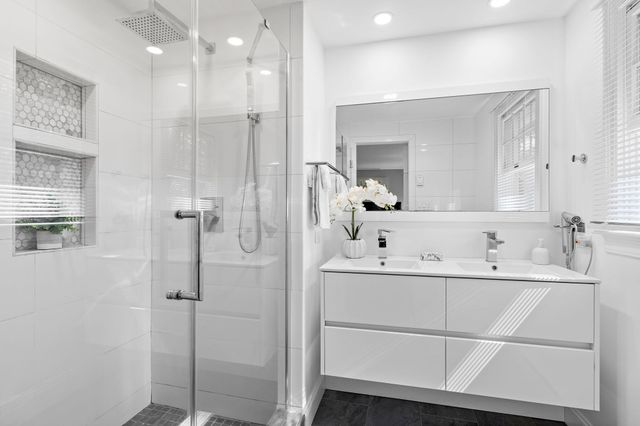 3 Young St, Lexington, MA 02420