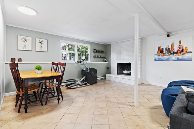3 Young St, Lexington, MA 02420