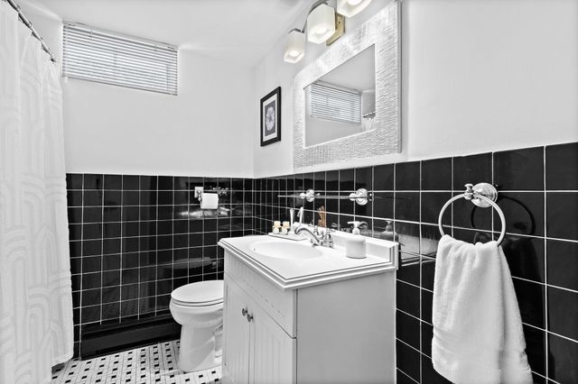 3 Young St, Lexington, MA 02420