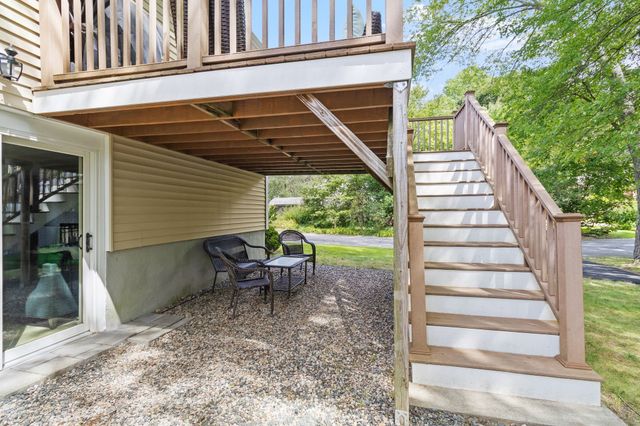 3 Young St, Lexington, MA 02420