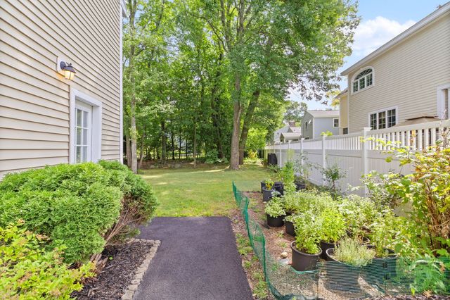 3 Young St, Lexington, MA 02420