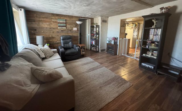 1205 W DELGADO Avenue, Belen, NM 87002