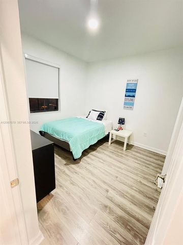 17430 SW 153rd Avenue ., Miami, FL 33187