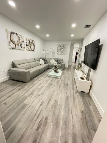 17430 SW 153rd Avenue ., Miami, FL 33187