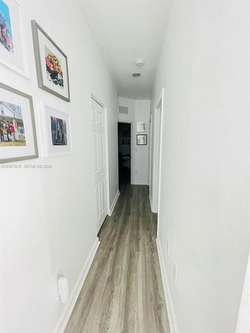 17430 SW 153rd Avenue ., Miami, FL 33187