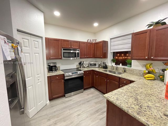 17430 SW 153rd Avenue ., Miami, FL 33187