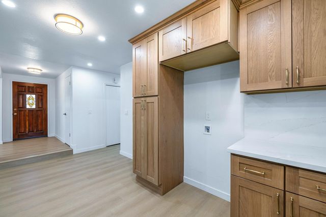 1468 Morris Avenue, Clovis, CA 93611