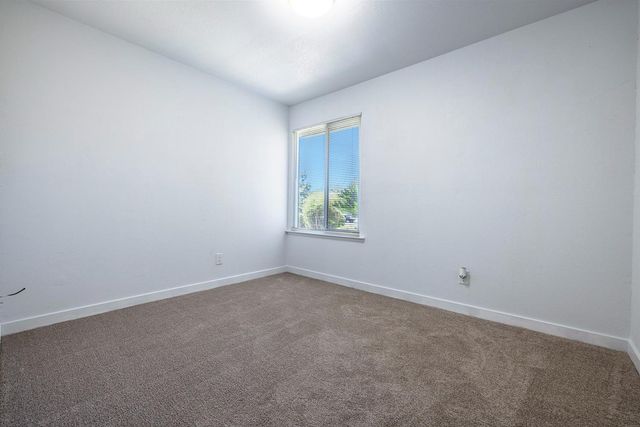 1468 Morris Avenue, Clovis, CA 93611