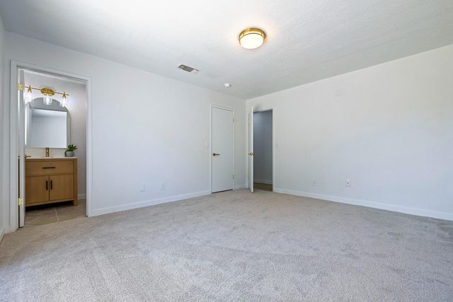 1468 Morris Avenue, Clovis, CA 93611