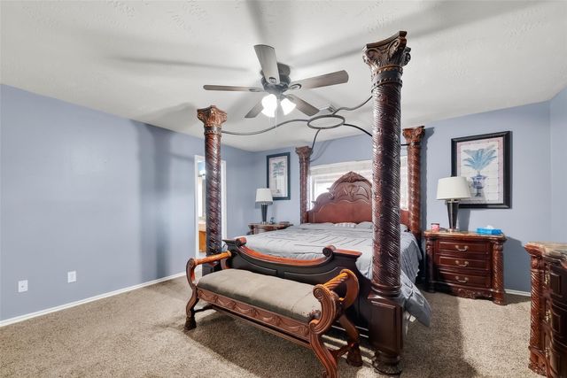 1040 Glenview Drive, Pearland, TX 77581