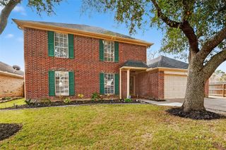 1040 Glenview Drive, Pearland, TX 77581