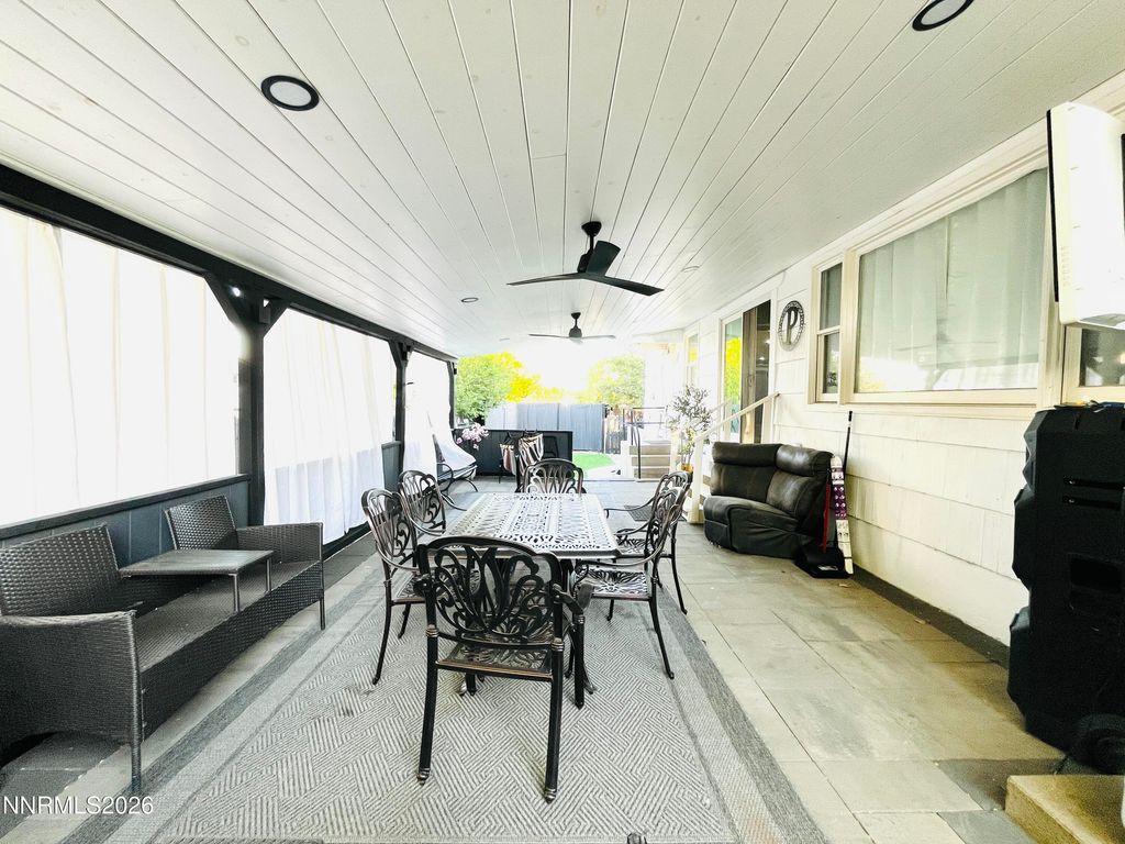 Image 17 of property listing at 1000 Keystone Avenue, Reno, NV 89503