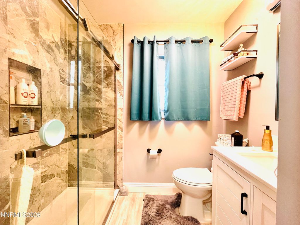 Image 7 of property listing at 1000 Keystone Avenue, Reno, NV 89503