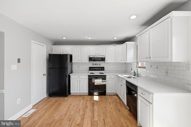 17736 LARCHMONT TER, Gaithersburg, MD 20877