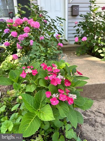 17736 LARCHMONT TER, Gaithersburg, MD 20877