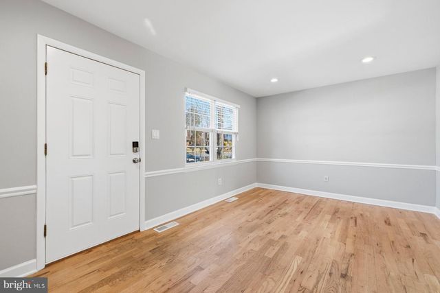 17736 LARCHMONT TER, Gaithersburg, MD 20877