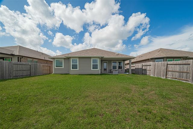 10005 Hermann Trace, Texas City, TX 77591