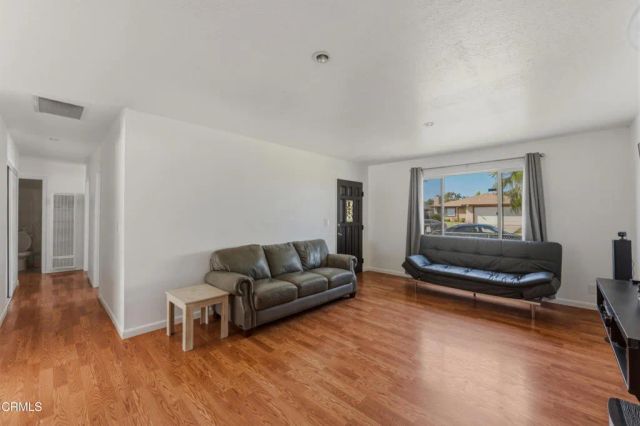 510 Fairbourne Place, Oxnard, CA 93033