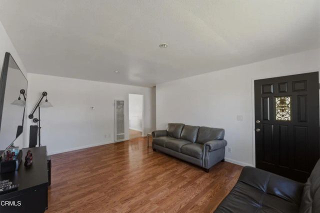 510 Fairbourne Place, Oxnard, CA 93033