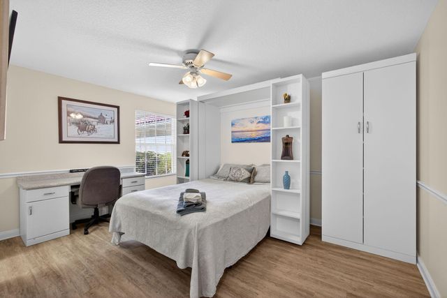 8557 SE Retreat Drive, Hobe Sound, FL 33455