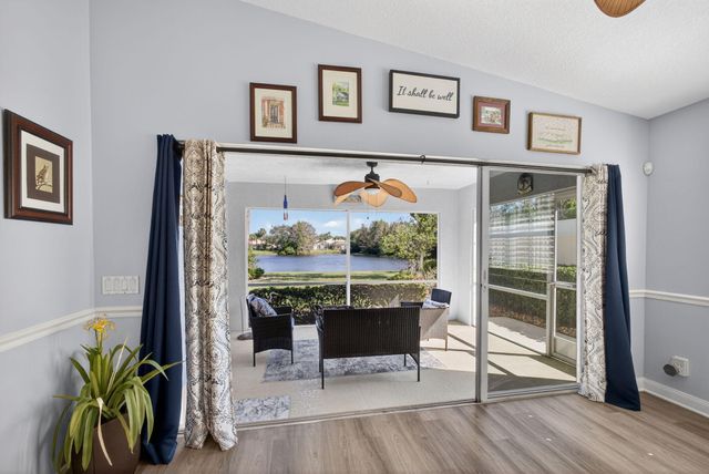 8557 SE Retreat Drive, Hobe Sound, FL 33455