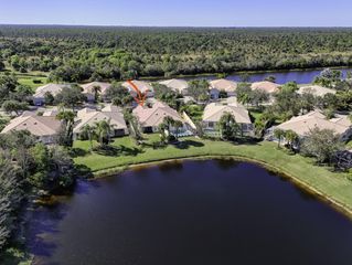 8557 SE Retreat Drive, Hobe Sound, FL 33455