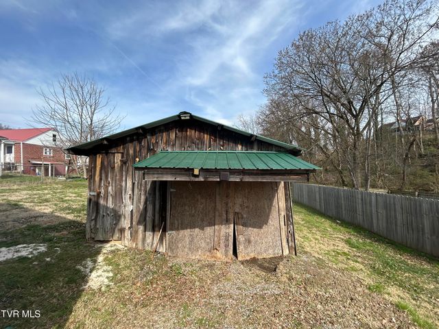 402 Clay Street, Rogersville, TN 37857