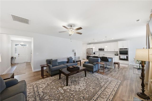 282 Tulip Oak Drive, Raeford, NC 28376