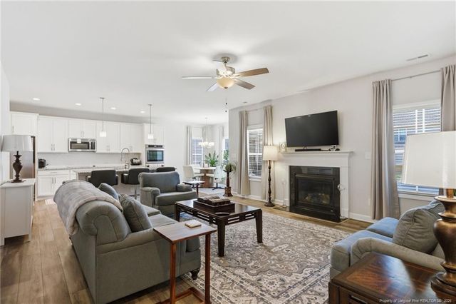 282 Tulip Oak Drive, Raeford, NC 28376