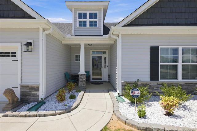 282 Tulip Oak Drive, Raeford, NC 28376
