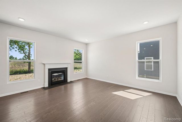 27110 Gallop Way, Saline, MI 48176