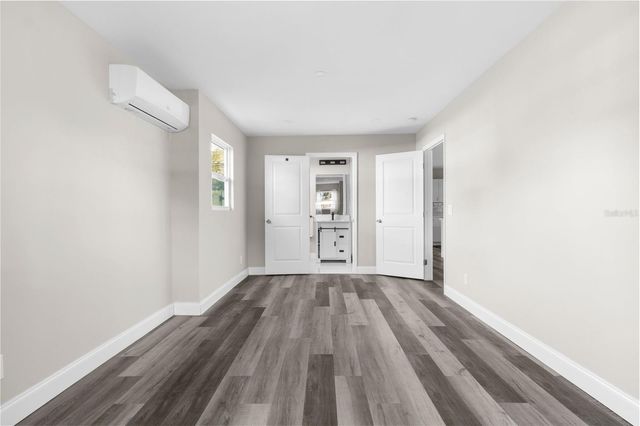 5318 9TH AVENUE, St Petersburg, FL 33710