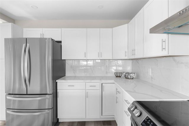 5318 9TH AVENUE, St Petersburg, FL 33710