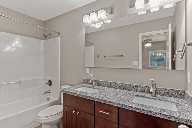 128 Artesian Way, New Caney, TX 77357