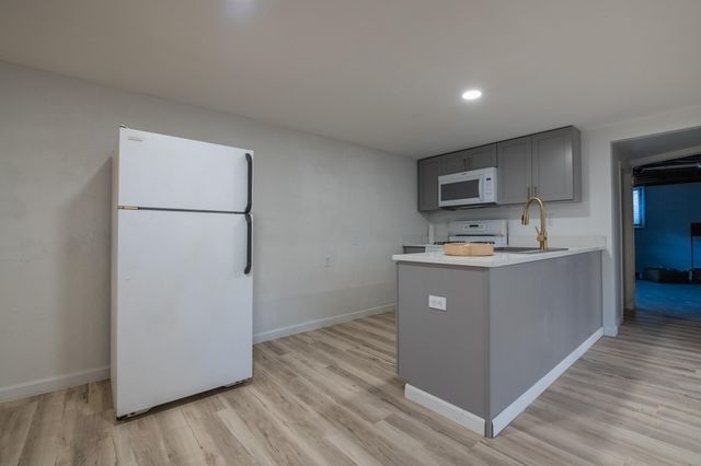 5550 Evergreen Avenue, Portage, IN 46368