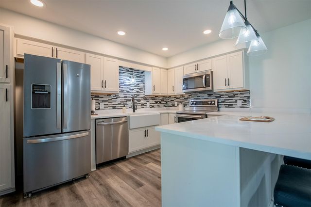 5550 Evergreen Avenue, Portage, IN 46368