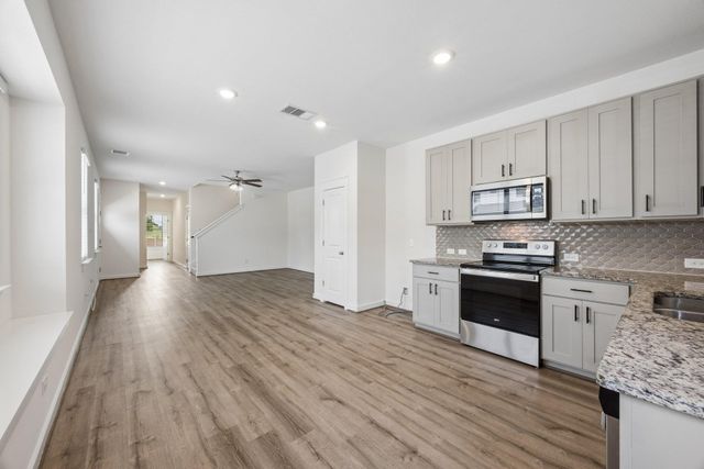356 Fieldwood DR C, Buda, TX 78610