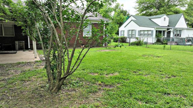 1107 Janssen Avenue, Mena, AR 71953