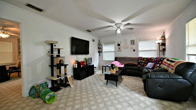 1107 Janssen Avenue, Mena, AR 71953