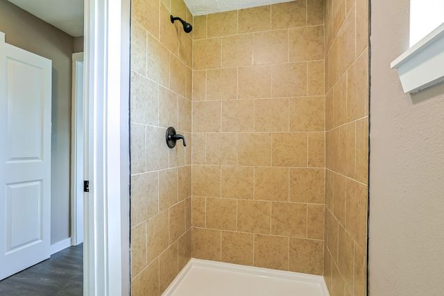 3215 Springhill Drive, Missouri City, TX 77459