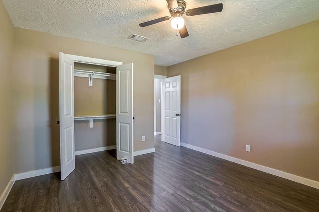 3215 Springhill Drive, Missouri City, TX 77459