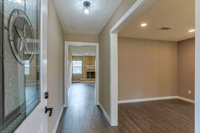 3215 Springhill Drive, Missouri City, TX 77459