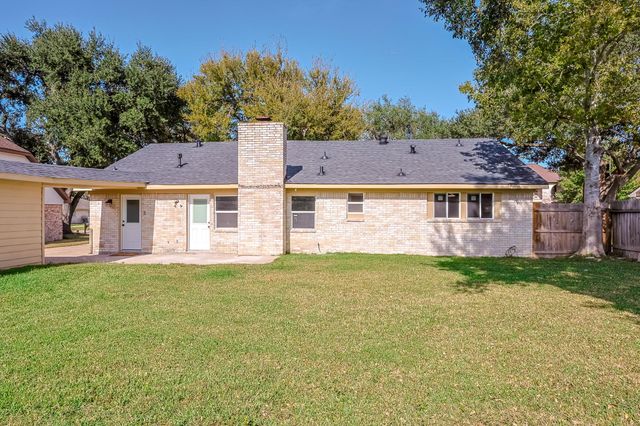 3215 Springhill Drive, Missouri City, TX 77459