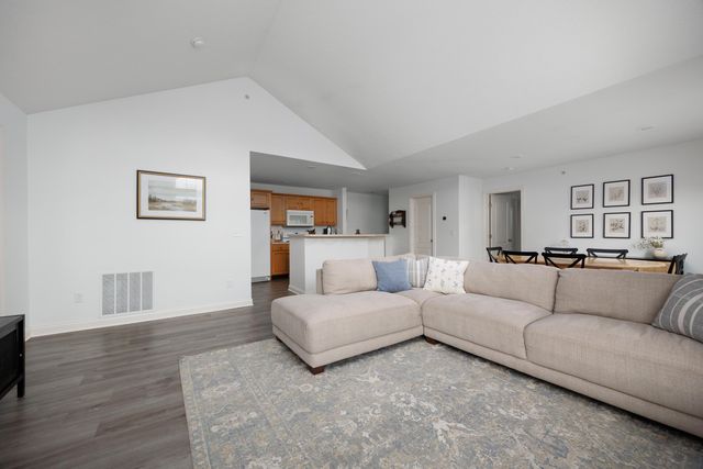 3953 Rue De Brittany, 3953A, Columbus, OH 43221