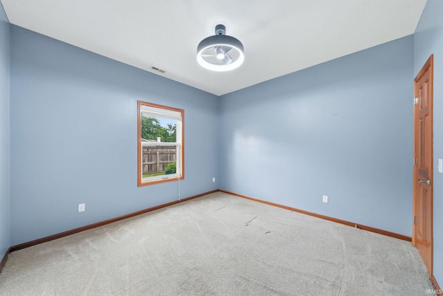 4298 Timber Creek Parkway, New Haven, IN 46774